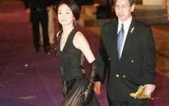 Khoảnh khắc "hớ hênh" của kiều nữ C-biz ở các sự kiện lớn