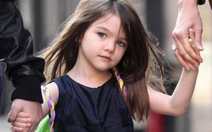 Suri Cruise sẽ học trường Công Giáo