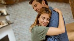 Cách nhận biết 1 người đàn ông giỏi "chuyện ấy": Hé lộ từ chính những chi tiết nhỏ nhất