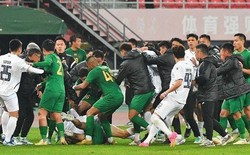 AFC vẫn im lặng trước màn đấu võ của CLB Thái Lan và Trung Quốc, phía sau sẽ là "bão lớn"?