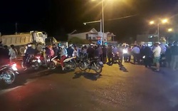 Thi thể nạn nhân bị xe container kéo đi xa khỏi hiện trường khoảng 60km sau tai nạn Thi thể nạn nhân bị xe container kéo đi xa khỏi hiện trường khoảng 60km sau tai nạn