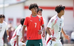 Làng bóng đá thế giới phát sốt vì con trai Ronaldo thi đấu, lũ lượt kéo đến sân để chiêm ngưỡng