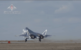 Chuyên gia Mỹ hiến kế giúp tiêm kích tàng hình Nga "thoát ế": Lộ diện khách hàng của Su-57