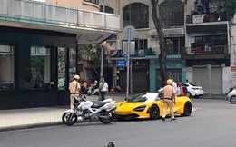 Siêu xe mui trần McLaren 720S Spider màu vàng ở Sài Gòn bị tạm giữ để chờ xác minh biển số
