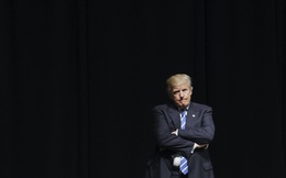Tiết lộ của người thân cận với ông Trump: Tổng thống "hơi cáu kỉnh" về kết quả bầu cử