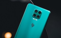 Dàn điện thoại Vsmart giảm giá "tới bến", chiếc Aris Pro rẻ hơn tới 2,3 triệu đồng