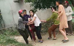 5 người phụ nữ tham gia vụ lột đồ, kéo lê nạn nhân trên đường làng bị đề nghị truy tố