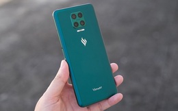 Điện thoại Vsmart vừa ra mắt bản nâng cấp toàn diện, giá bán gây bất ngờ