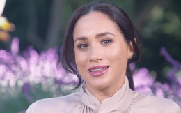Meghan Markle tái xuất lần đầu tiên sau khi tiết lộ sảy thai đứa con thứ hai với Harry, gây chú ý vì ngoại hình khác lạ