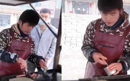 Nổi tiếng vì giống Châu Kiệt Luân, anh chàng bán trứng tiết lộ doanh thu tăng bất ngờ