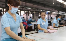 Từ 1/2/2021, lao động nữ không nghỉ ngày "đèn đỏ" sẽ được thêm tiền lương