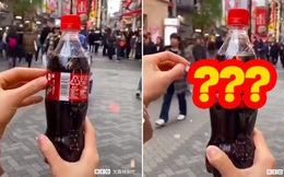 Ra mắt sản phẩm dành riêng cho Giáng sinh, Coca-Cola Nhật Bản “gây bão” toàn thế giới bởi chi tiết cực sáng tạo này