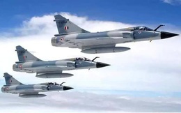 Ấn Độ mua khẩn cấp hơn 300 tên lửa: Sẵn sàng “nghênh chiến” Trung Quốc!