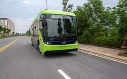 Chiếc xe bus đầu tiên của Việt Nam trang bị công nghệ Internet vạn vật, wifi miễn phí