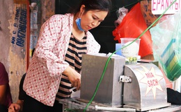 Kiếm bạc triệu mỗi ngày nhờ mía đá vỉa hè