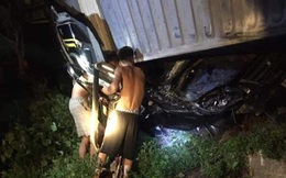 Bắt giam lái xe Container lật đè ô tô Limousine làm 3 người chết ở Quảng Ninh