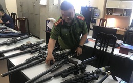 Triệt phá kho linh kiện súng săn tại Hà Nội