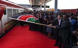 Dự án tỷ đô do Trung Quốc xây vừa được ông Tập khen nức nở thì bị tòa Kenya tuyên "phi pháp"