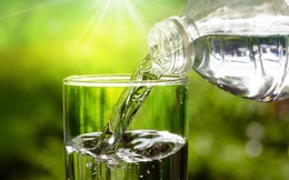 Ghi nhớ "công thức số 5" giúp bạn uống nước đúng, đủ: Cơ thể vận hành và thải độc trơn tru