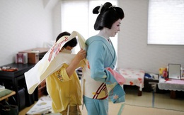 Nỗi cô đơn và khó khăn của các Geisha Nhật Bản giữa đại dịch
