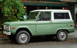 Hàng hiếm Ford Bronco thế hệ đầu tiên bất ngờ xuất hiện tại Hà Nội