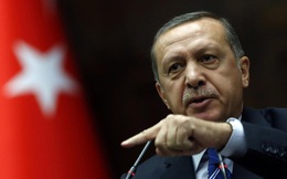 "Nóng mặt" giữa xung đột ở Địa Trung Hải, ông Erdogan đe dọa đích danh Tổng thống Pháp
