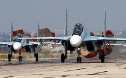 Điên cuồng sát hại binh sĩ Syria, IS khốn đốn trước mưa bom Nga