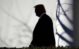 Nhiều đồng minh thân cận quay lưng với Tổng thống Trump
