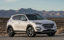 Hyundai Tucson ưu đãi gần trăm triệu, cản đường Mazda CX-5 - Điều bất ngờ khác vừa xảy tới