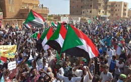 Hàng chục người biểu tình Sudan thương vong do đụng độ với quân đội
