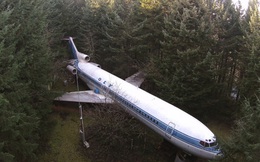 Người đàn ông mua lại chiếc máy bay bỏ hoang, sống 1 mình trong cabin 91m2 suốt 21 năm