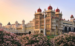 Chiêm ngưỡng 10 cung điện lộng lẫy nhất thế giới