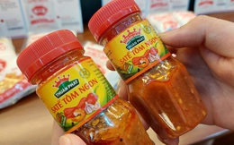 Biết bị làm nhái, doanh nghiệp hàng thật vẫn lẳng lặng thỏa hiệp