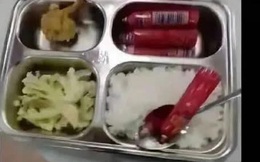 Cha mẹ "nóng mặt" khi thấy suất ăn trị giá 3,9 triệu/kỳ của học sinh tiểu học