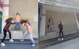 Shop quần áo Thanh Hóa trở thành chỗ check-in, 3 cô gái nhanh chân lao ngay ra quay clip