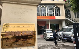 Nhóm người xưng giáo viên, nhân viên vào trụ sở hành hung cán bộ thi hành án Hà Nội