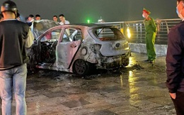 Xe ô tô 5 chỗ bất ngờ bốc cháy ở đường bao biển Quảng Ninh