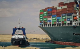 Toàn cảnh giải cứu siêu tàu mắc cạn trên kênh đào Suez