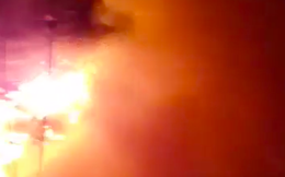 [Clip] Cháy kho giữ xe vi phạm, tang vật của CSGT TP Thủ Đức