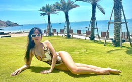 Thu Thủy diện bikini khoe vóc dáng nóng bỏng sau 6 tháng sinh con