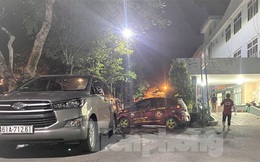 Nghi án con trai ‘ngáo đá’ giết mẹ rồi tự sát
