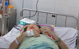 Mất chân do... đắp lá cây chữa bệnh