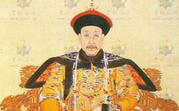 Đời sống chốn "thâm cung" của hoàng đế Khang Hy: Lấy cô ruột làm vợ, "ân ái" từ lúc 12 tuổi