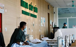 Điều gì xảy ra bên trong 2 "tâm dịch" Covid-19 ở Hà Nội: "Tình hình của chúng tôi không phức tạp như nhiều người nghĩ"
