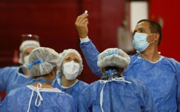 Sự chậm chân khiến Mỹ thua xa Nga và Trung Quốc trong ngoại giao vaccine