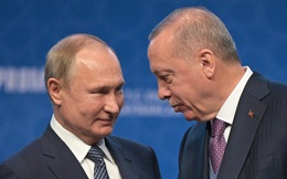Nã tên lửa gần căn cứ Nga ở Syria, Thổ đối diện với đòn đáp trả khó lường từ Nga?