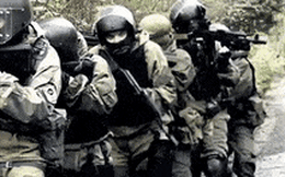 Phát giác âm mưu cực nguy hiểm ở giới tuyến Donbass - Lính biên phòng Nga ồ ạt tăng cường gần biên giới Ukraine