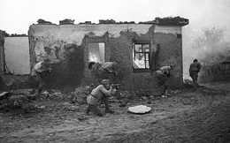 Hồng quân thất bại lớn trong trận Kharkov 2, phát xít Đức thẳng tiến tới Stalingrad