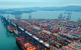 Tạp chí Hoa Kỳ: Vì sao đợt bùng dịch tại Việt Nam và các nước Đông Nam Á khác lại tệ hơn sự cố kênh đào Suez?