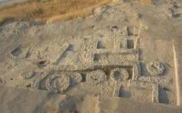 Thực hư món đồ hiện đại xuyên không 7.000 năm được phát hiện ở ngôi làng cổ